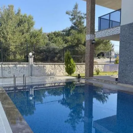 Magnifique Avec Piscine Prive