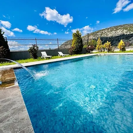 Hotel Magnifique Avec Piscine Prive Kusadasi
